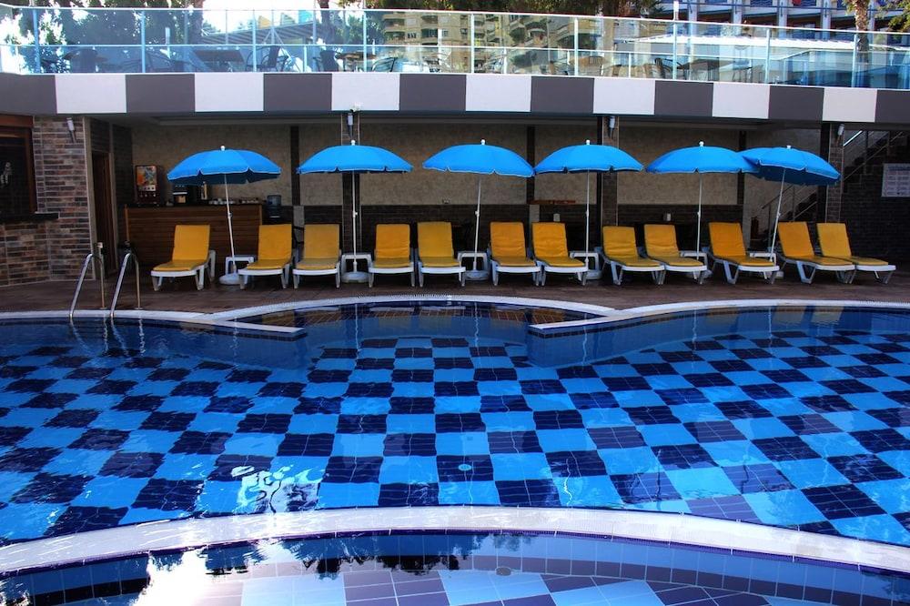 Merlin Beach Park Hotel Tosmur Kültér fotó