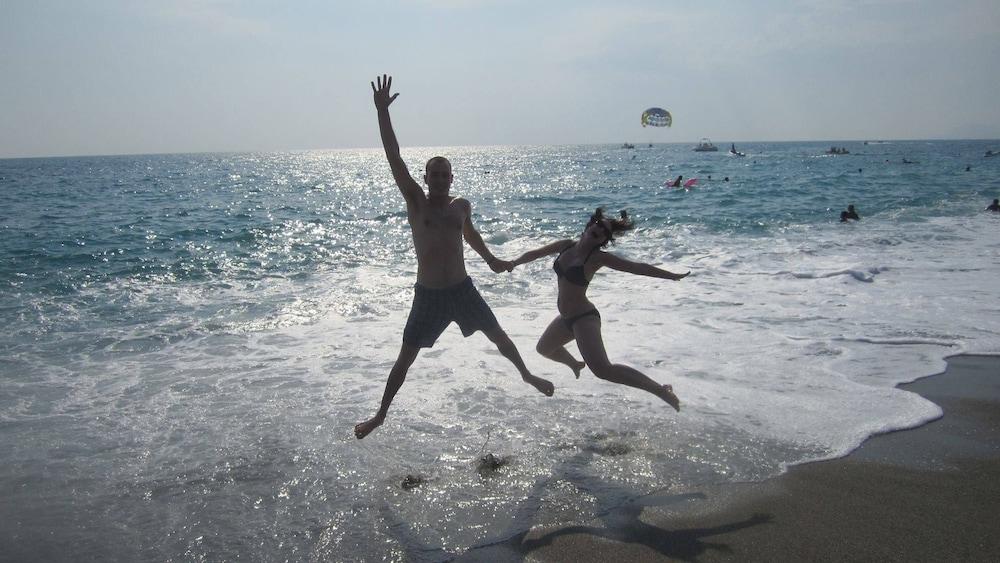 Merlin Beach Park Hotel Tosmur Kültér fotó
